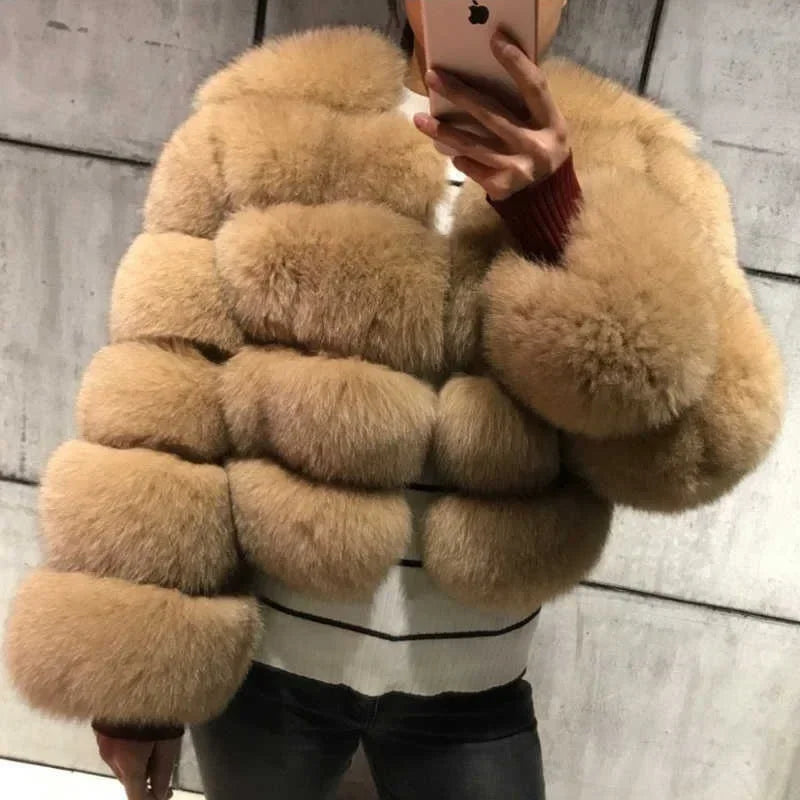 Manteau court fausse fourrure femme – Chaud et élégant